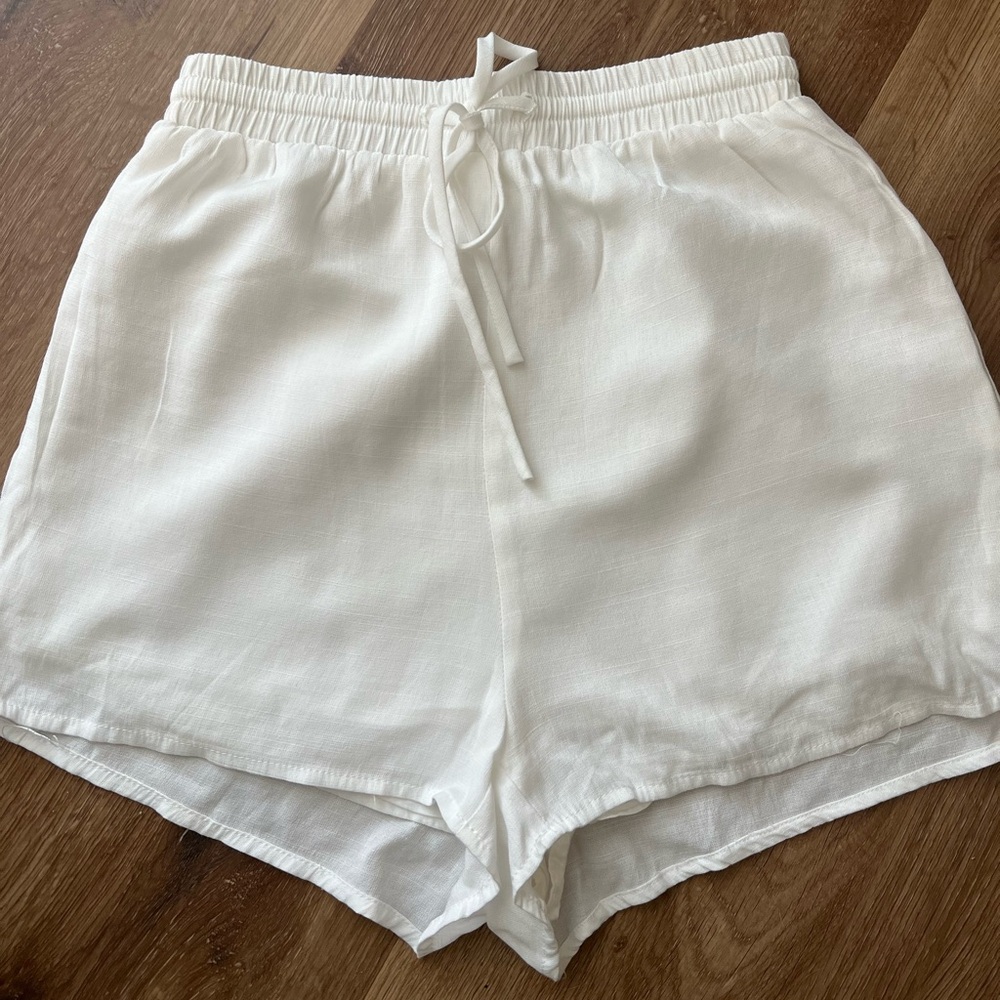 Princess Polly White Shorts